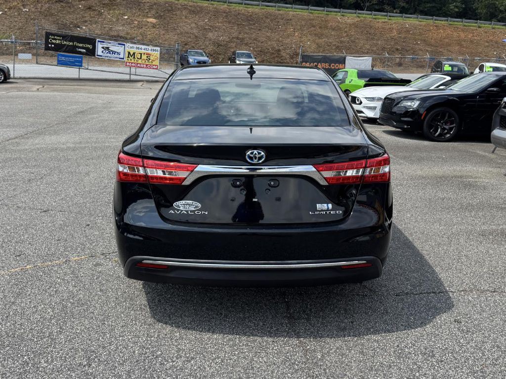 2013 Toyota Avalon Image 17
