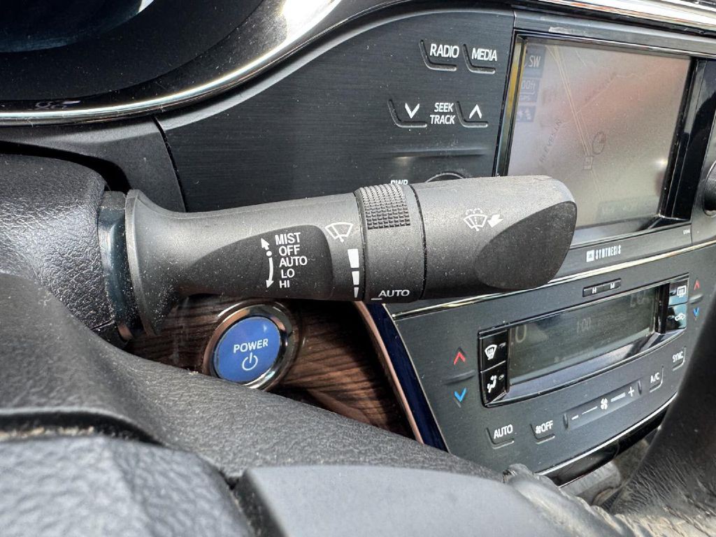 2013 Toyota Avalon Image 48