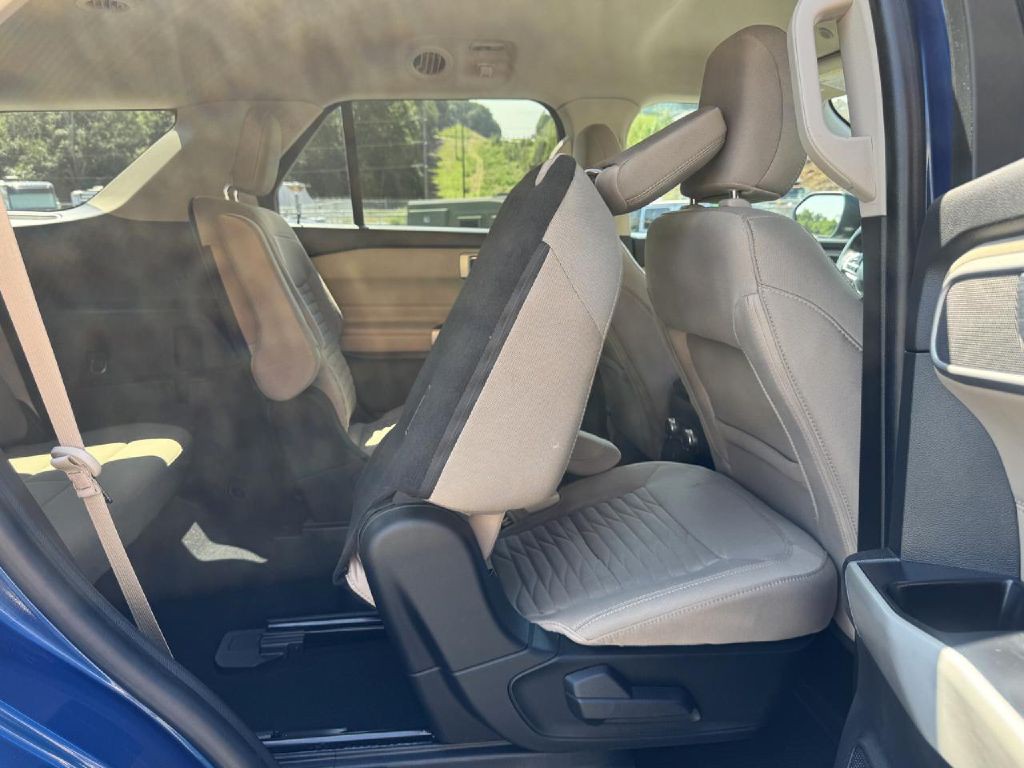 2021 Ford Explorer Image 14