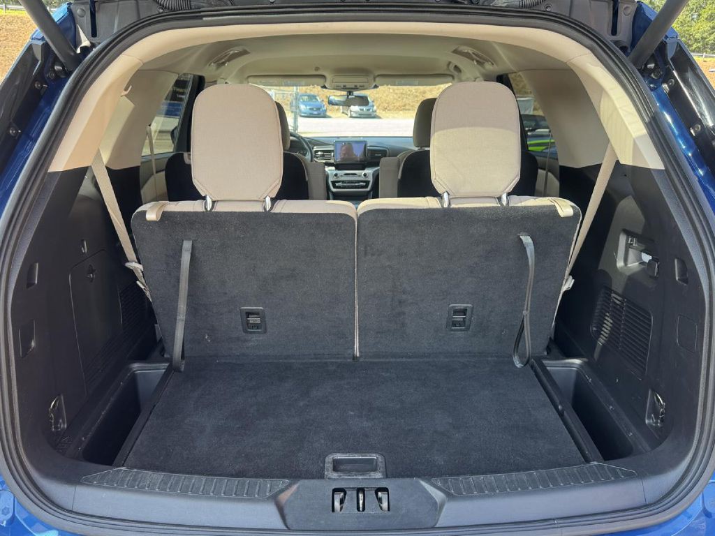 2021 Ford Explorer Image 20