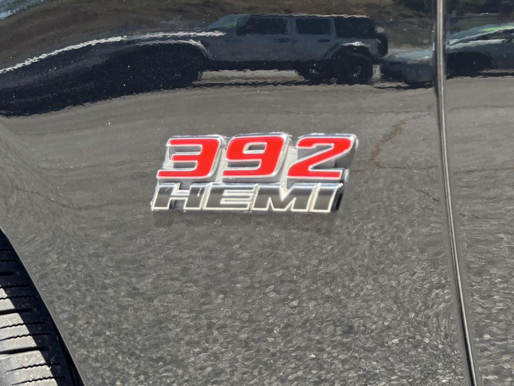 2019 Dodge Charger Image 28