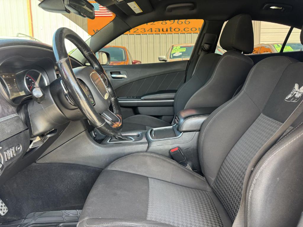 2019 Dodge Charger Image 35