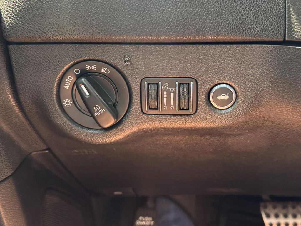 2019 Dodge Charger Image 43