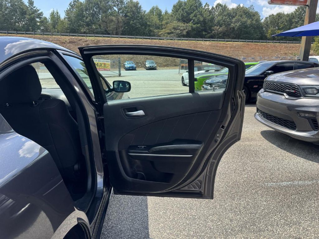 2021 Dodge Charger Image 9