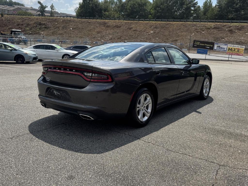 2021 Dodge Charger Image 11