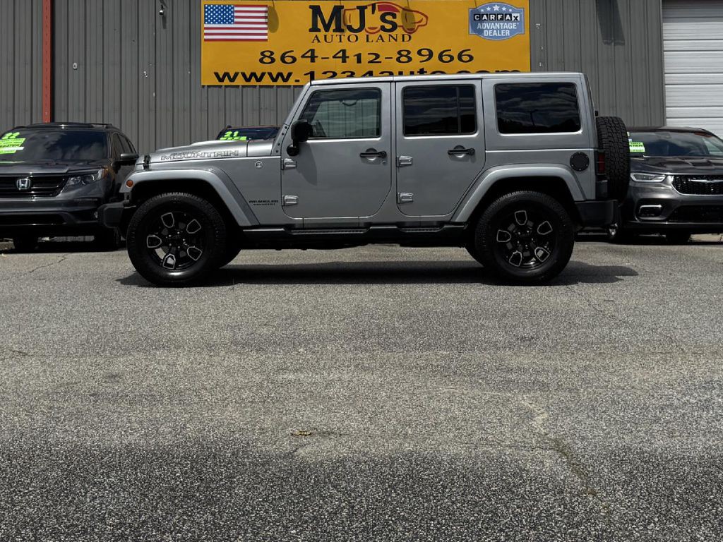 2017 Jeep Wrangler Unlimited Image 2