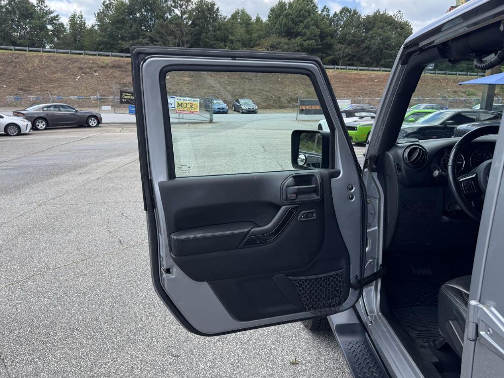 2017 Jeep Wrangler Unlimited Image 46