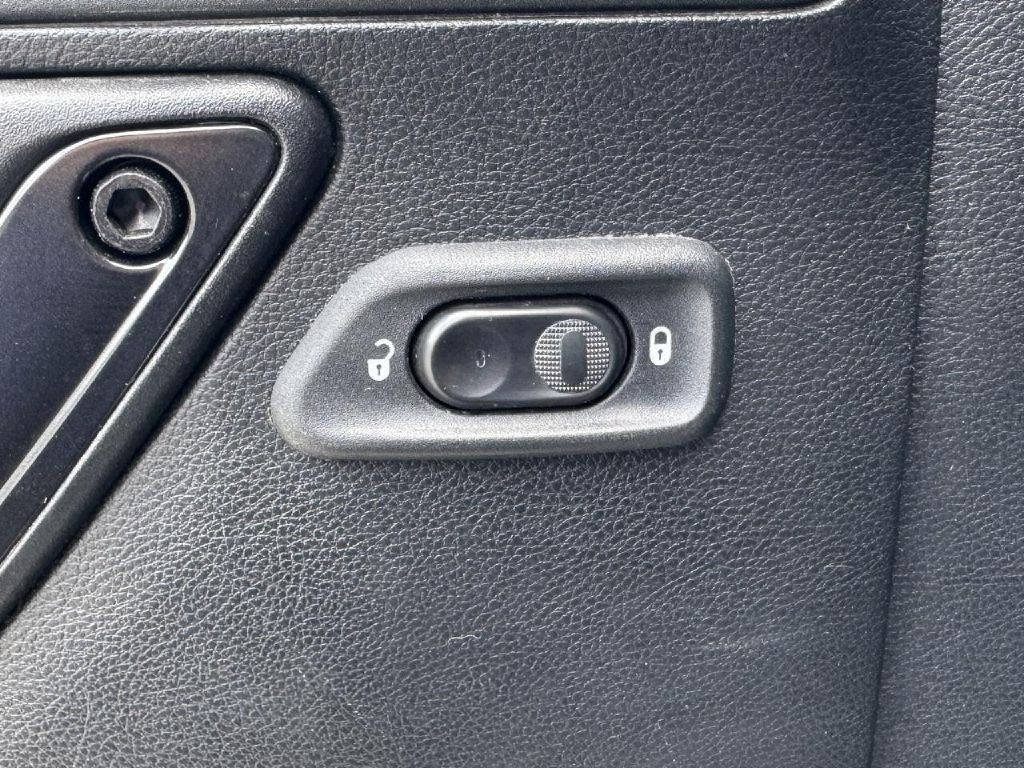 2017 Jeep Wrangler Unlimited Image 48