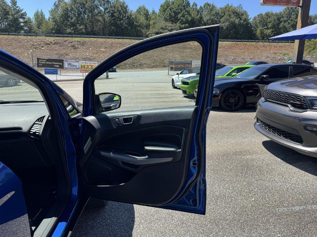 2019 Ford Econoline Image 7