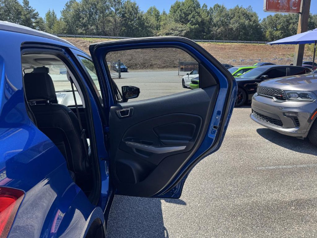 2019 Ford Econoline Image 11