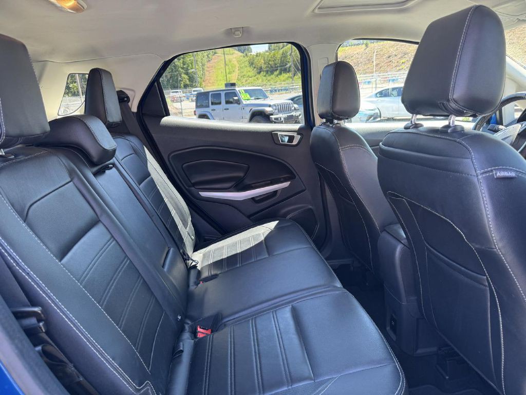 2019 Ford Econoline Image 12
