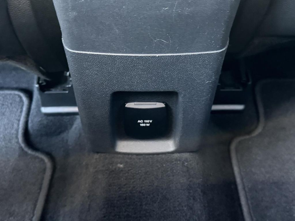2019 Ford Econoline Image 26