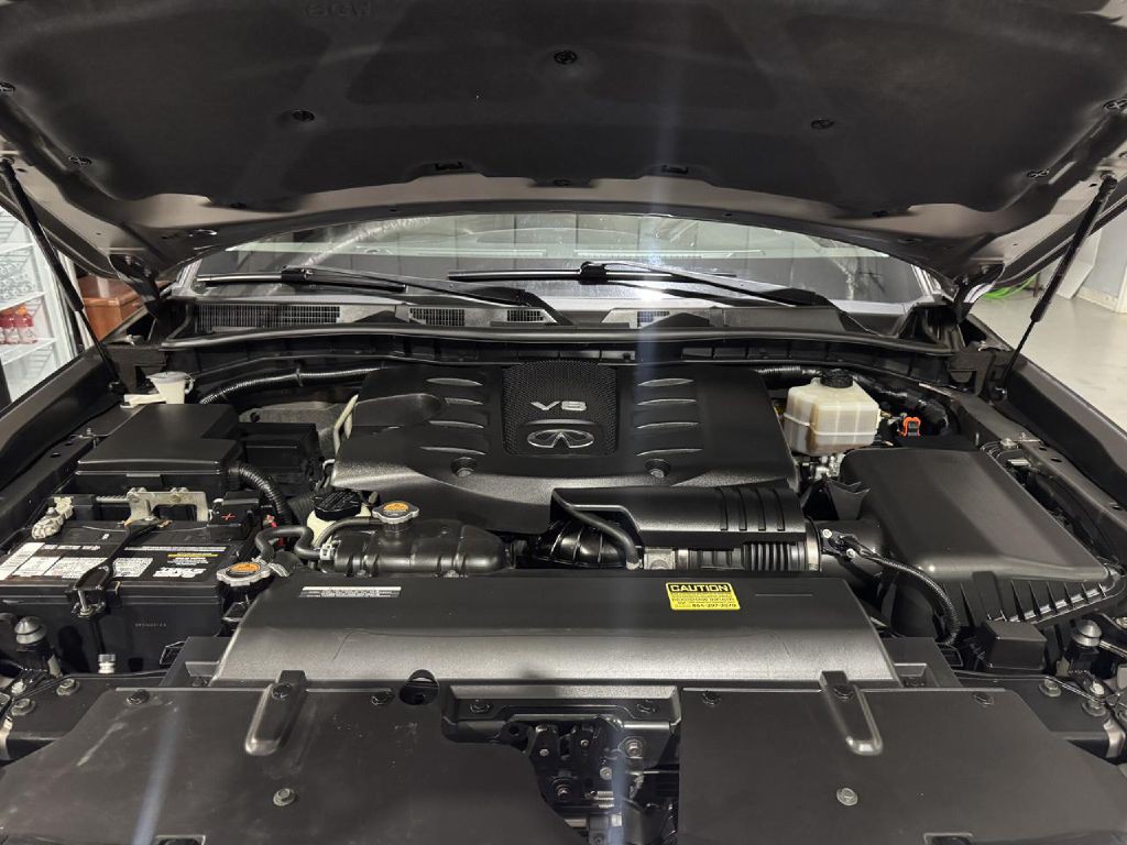 2018 INFINITI QX80 Image 3