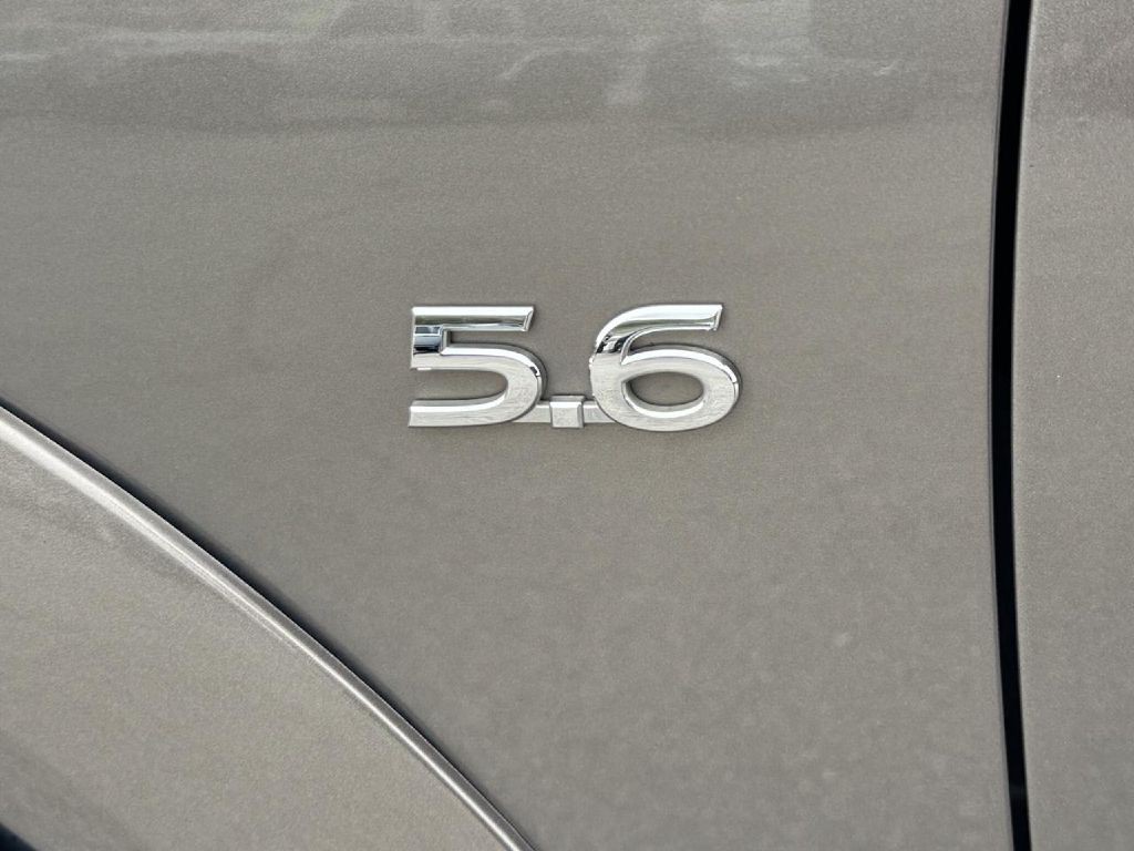 2018 INFINITI QX80 Image 7