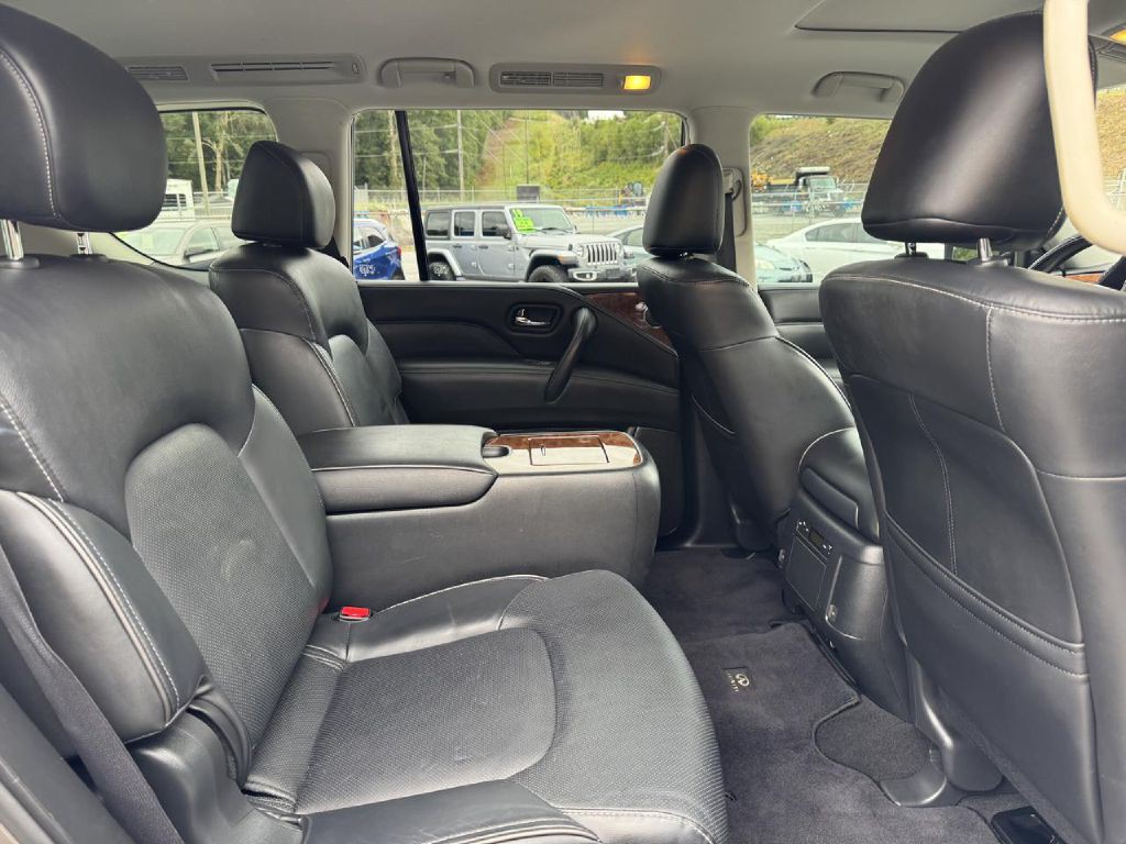 2018 INFINITI QX80 Image 14
