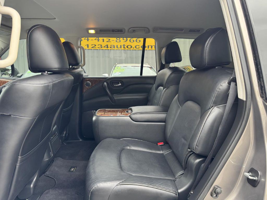 2018 INFINITI QX80 Image 34
