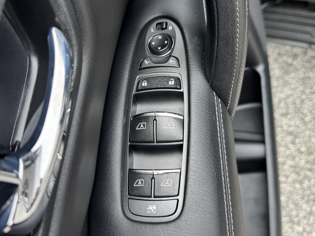 2018 INFINITI QX80 Image 39