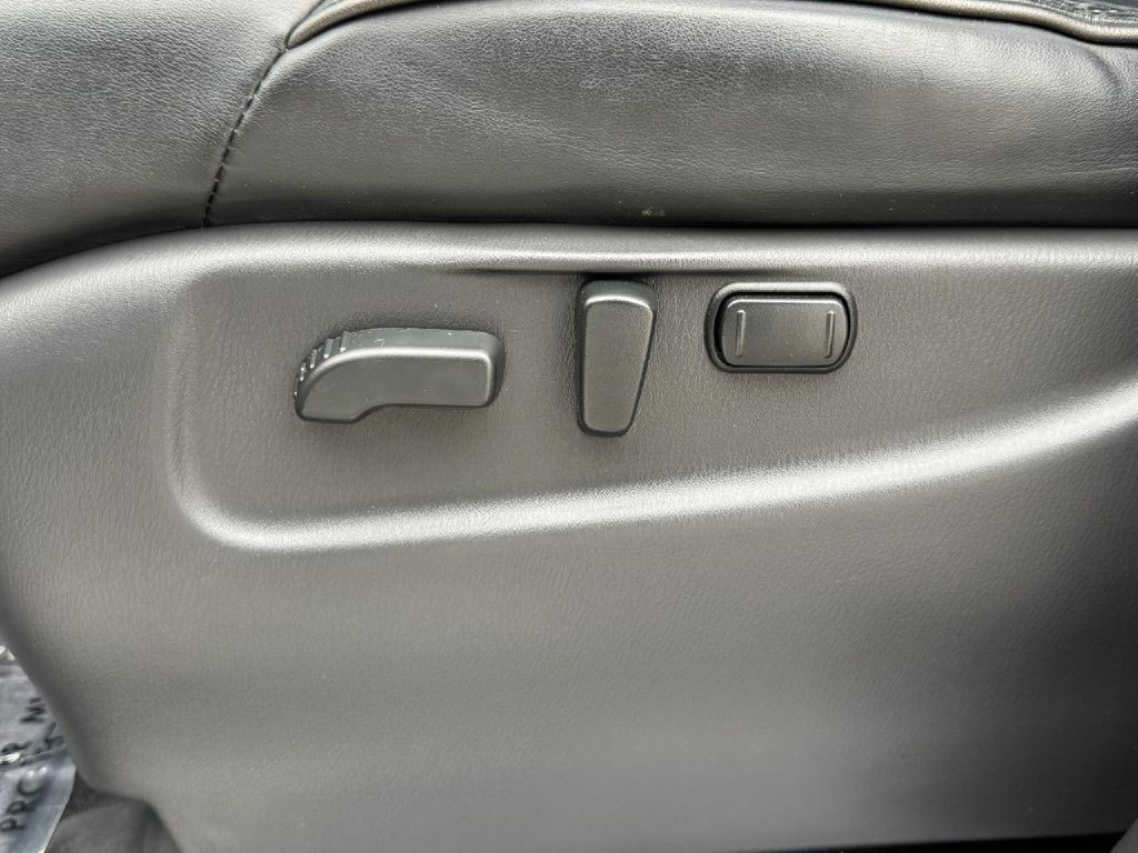 2018 INFINITI QX80 Image 43
