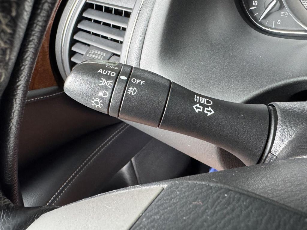 2018 INFINITI QX80 Image 50