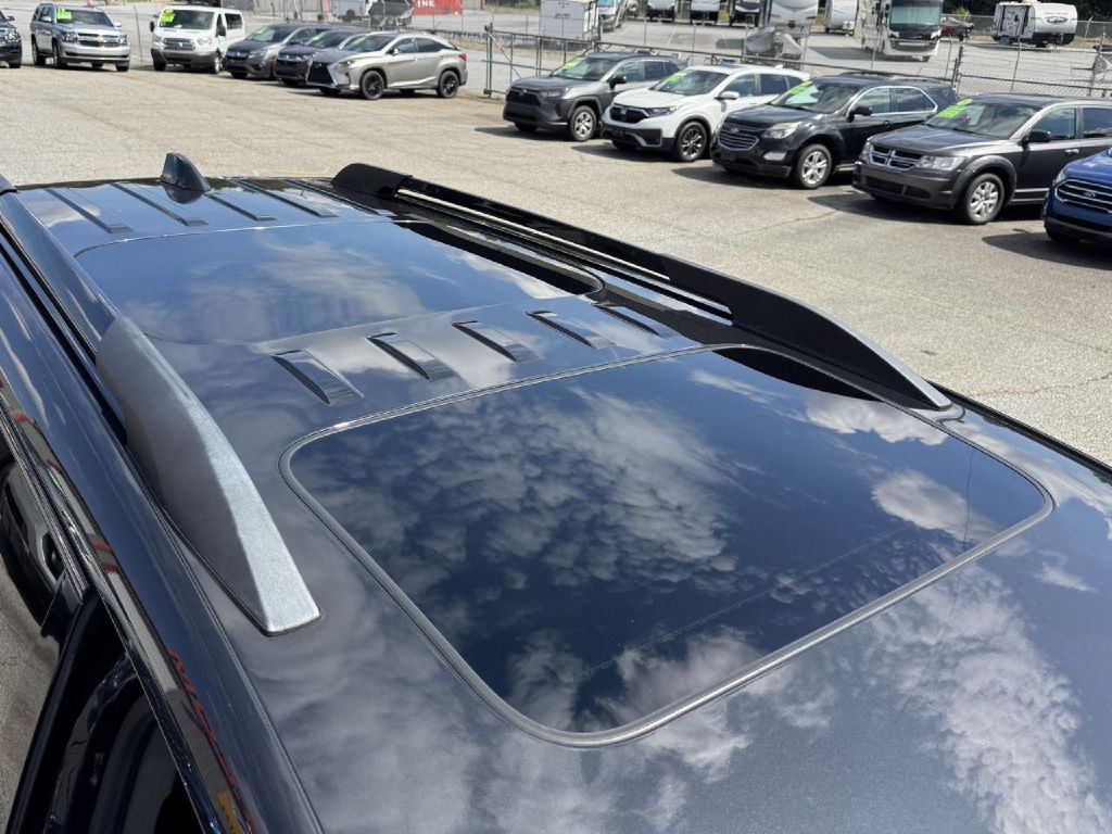 2020 GMC Acadia Image 12