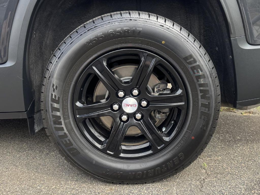 2020 GMC Acadia Image 28