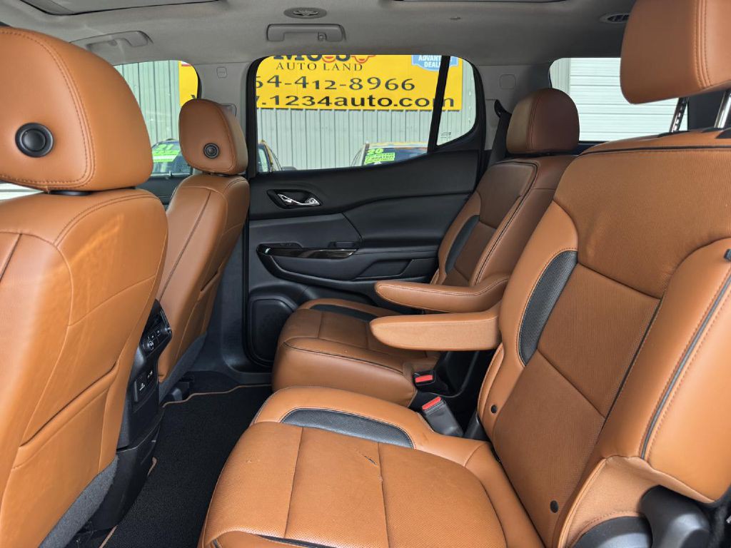 2020 GMC Acadia Image 33