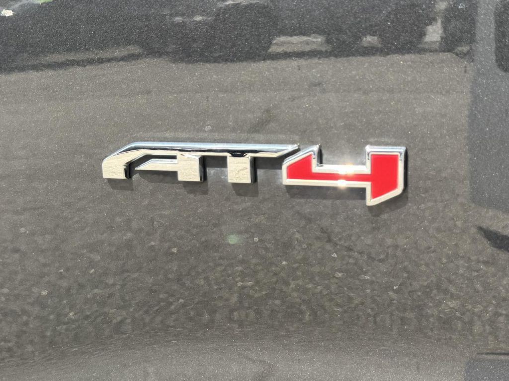 2020 GMC Acadia Image 35
