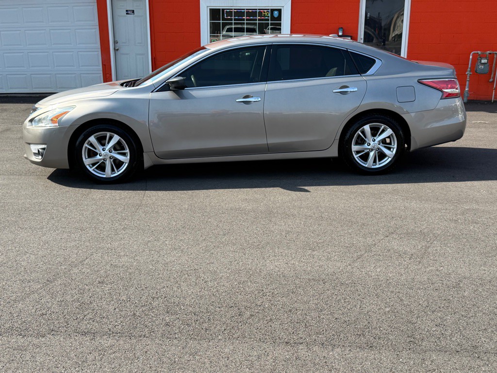 2015 Nissan Altima Image 3