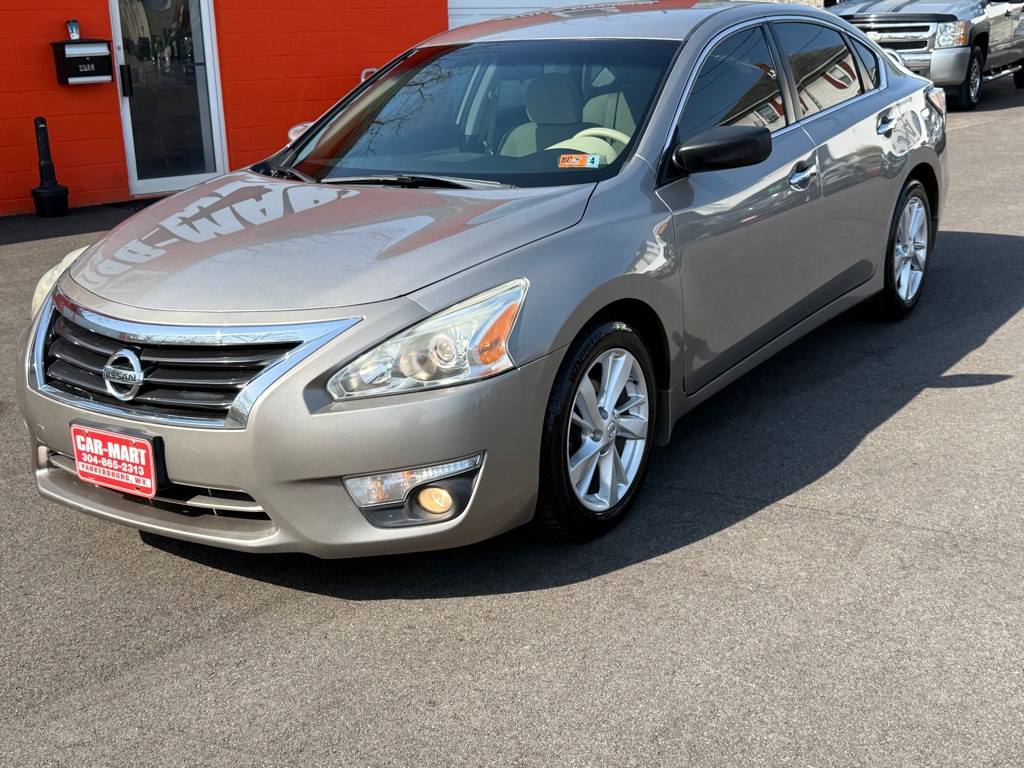 2015 Nissan Altima Image 10