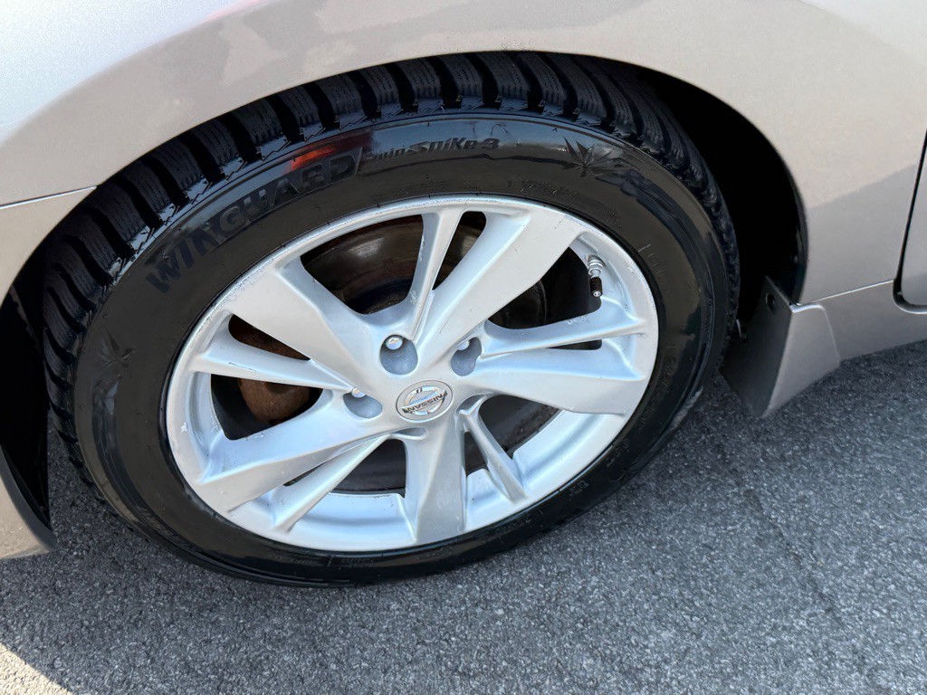 2015 Nissan Altima Image 12