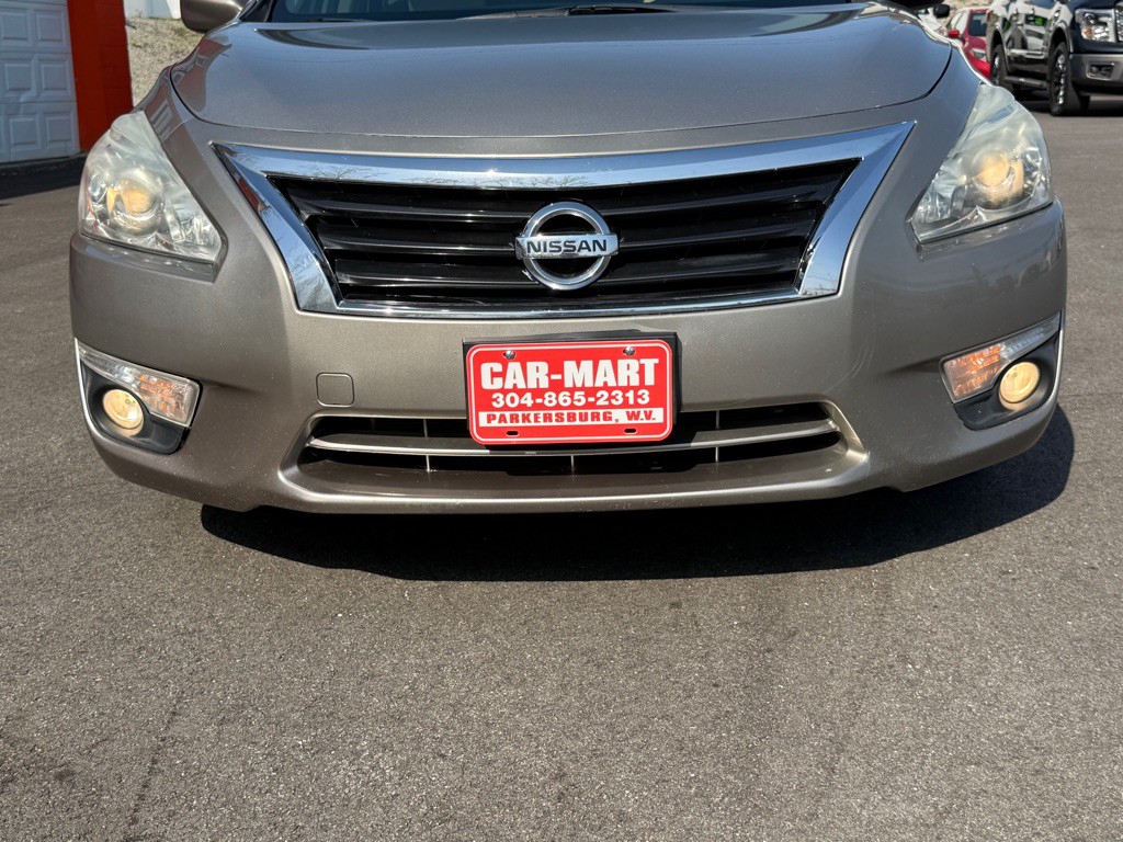 2015 Nissan Altima Image 14