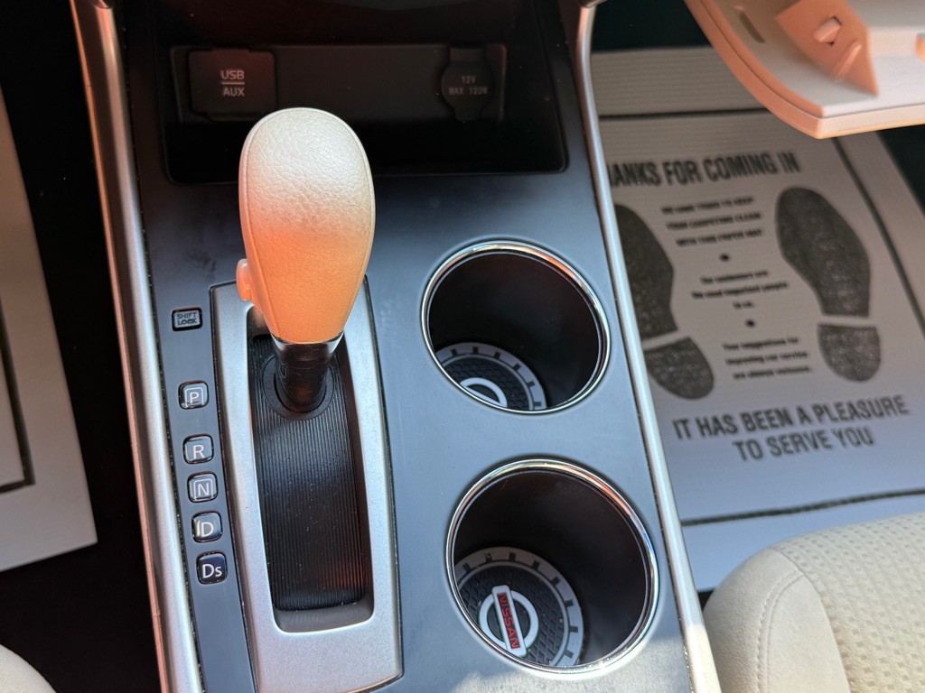 2015 Nissan Altima Image 32