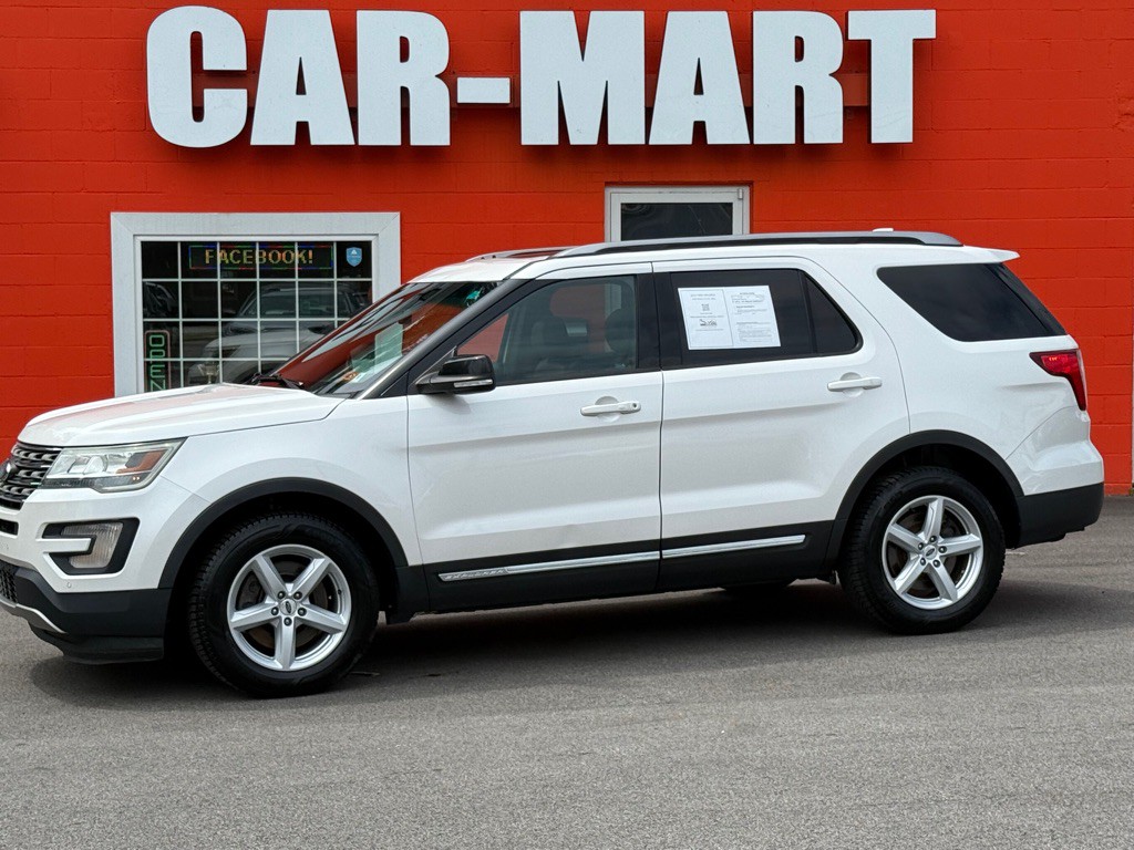 2016 Ford Explorer Image 1