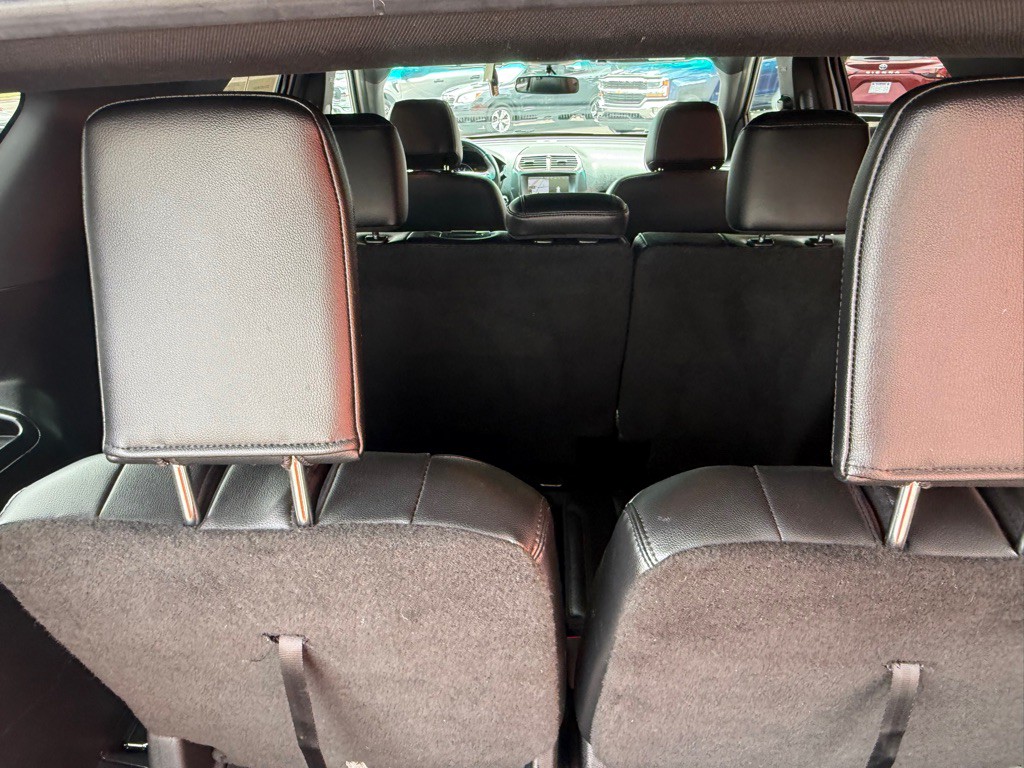 2016 Ford Explorer Image 21