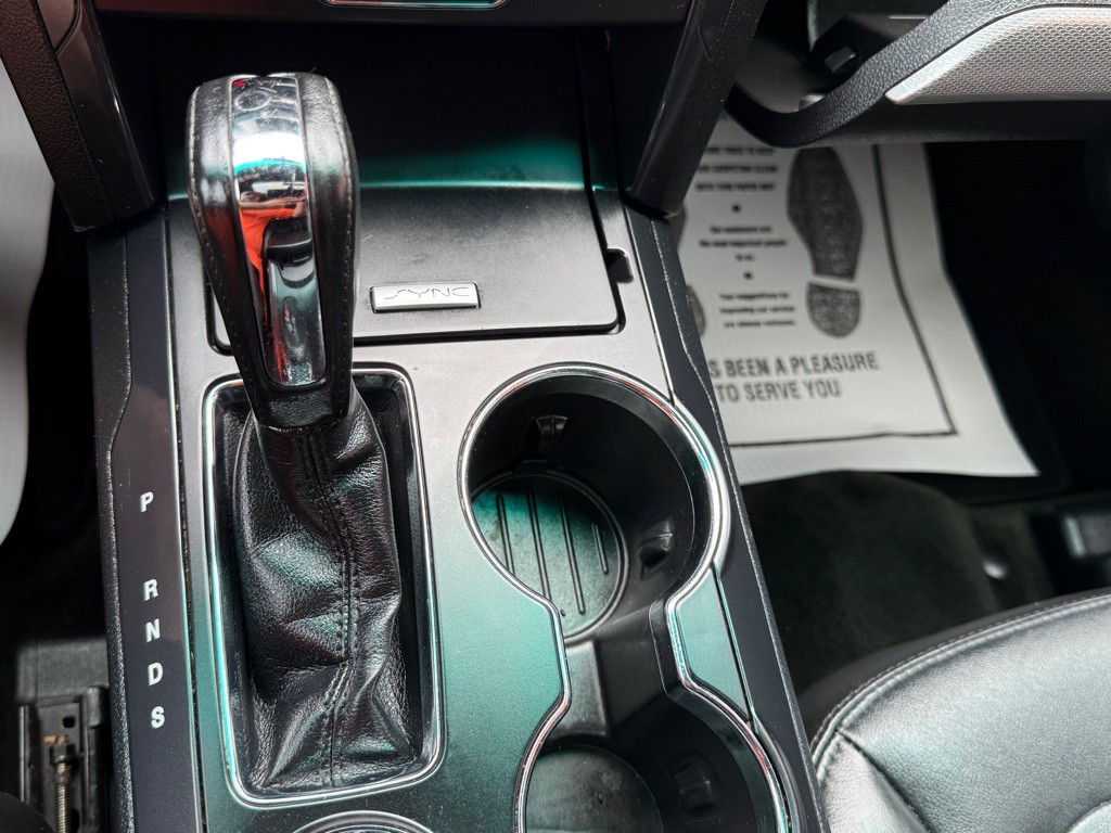 2016 Ford Explorer Image 36