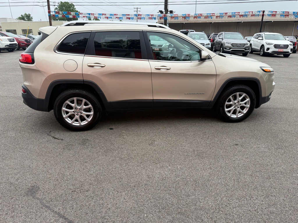 2015 Jeep Cherokee Image 7