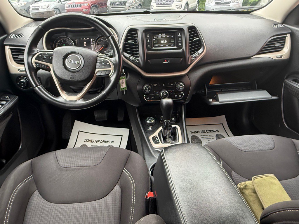 2015 Jeep Cherokee Image 24