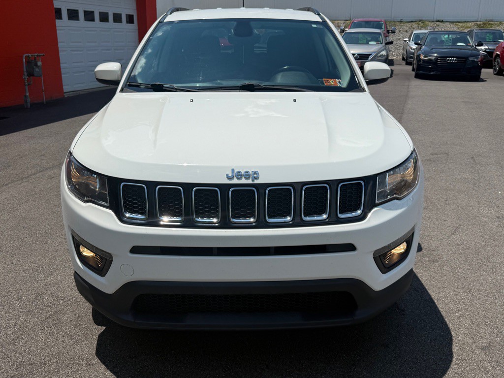 2018 Jeep Compass Image 9