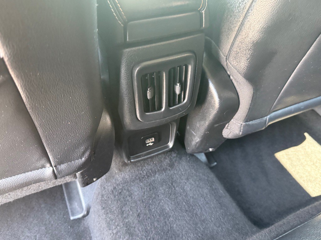 2018 Jeep Compass Image 25