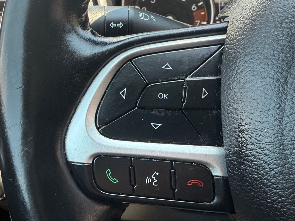 2018 Jeep Compass Image 32