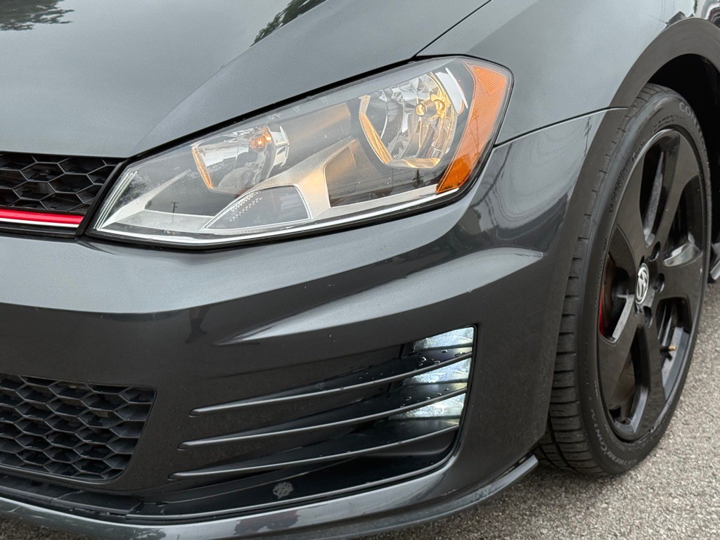 2015 Volkswagen GTI Image 13