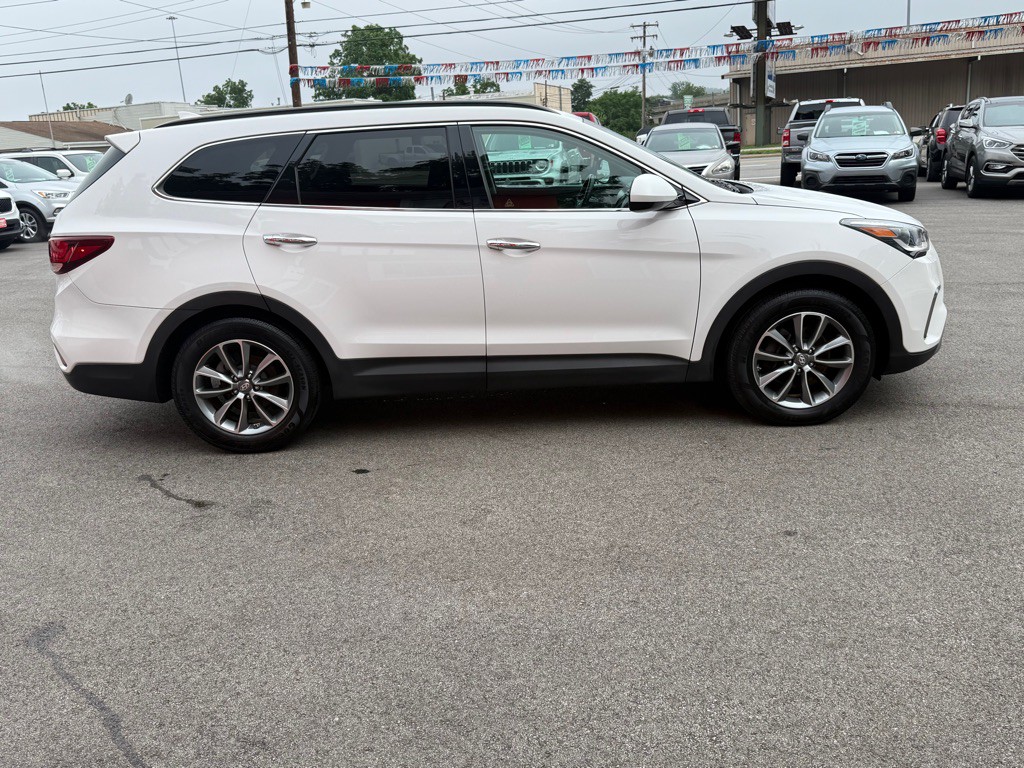 2018 Hyundai Santa Fe Image 7