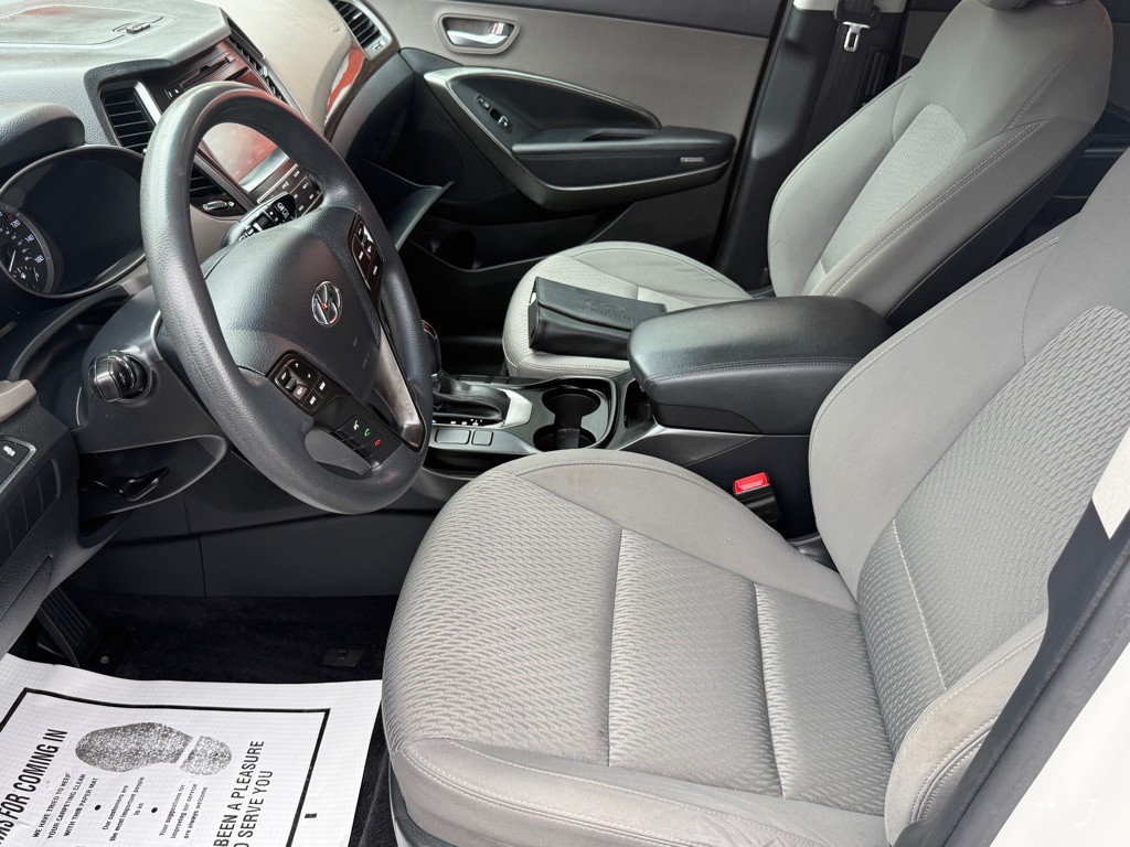 2018 Hyundai Santa Fe Image 21