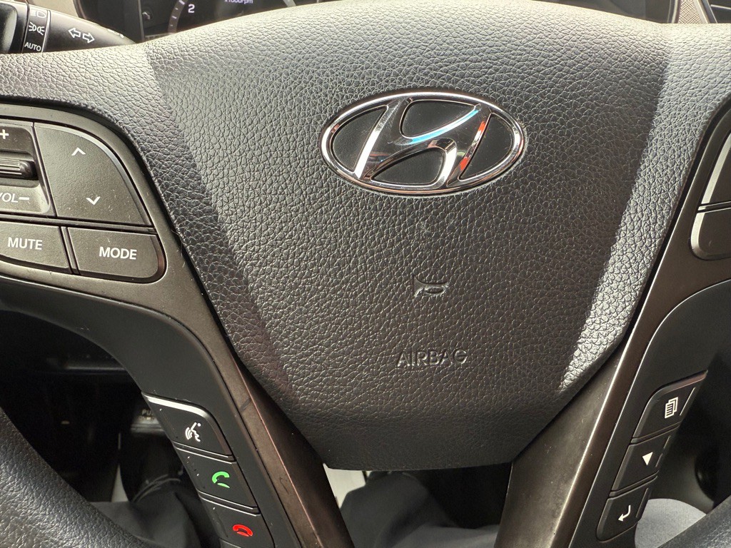 2018 Hyundai Santa Fe Image 28