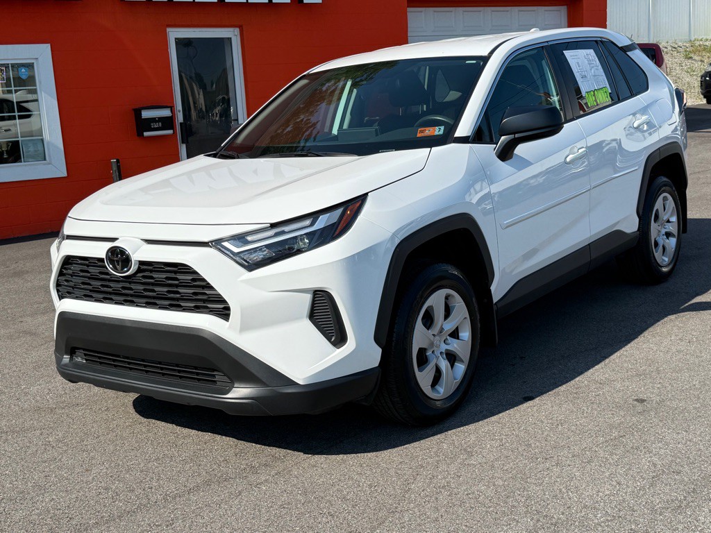 2024 Toyota Rav4 Image 10