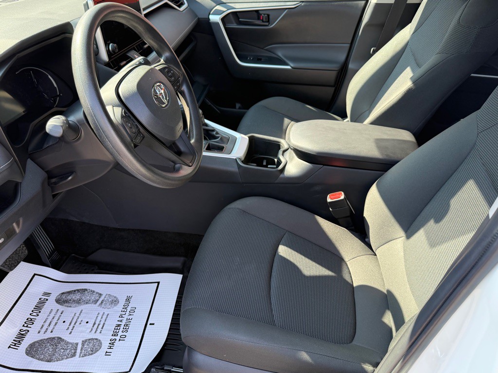 2024 Toyota Rav4 Image 25