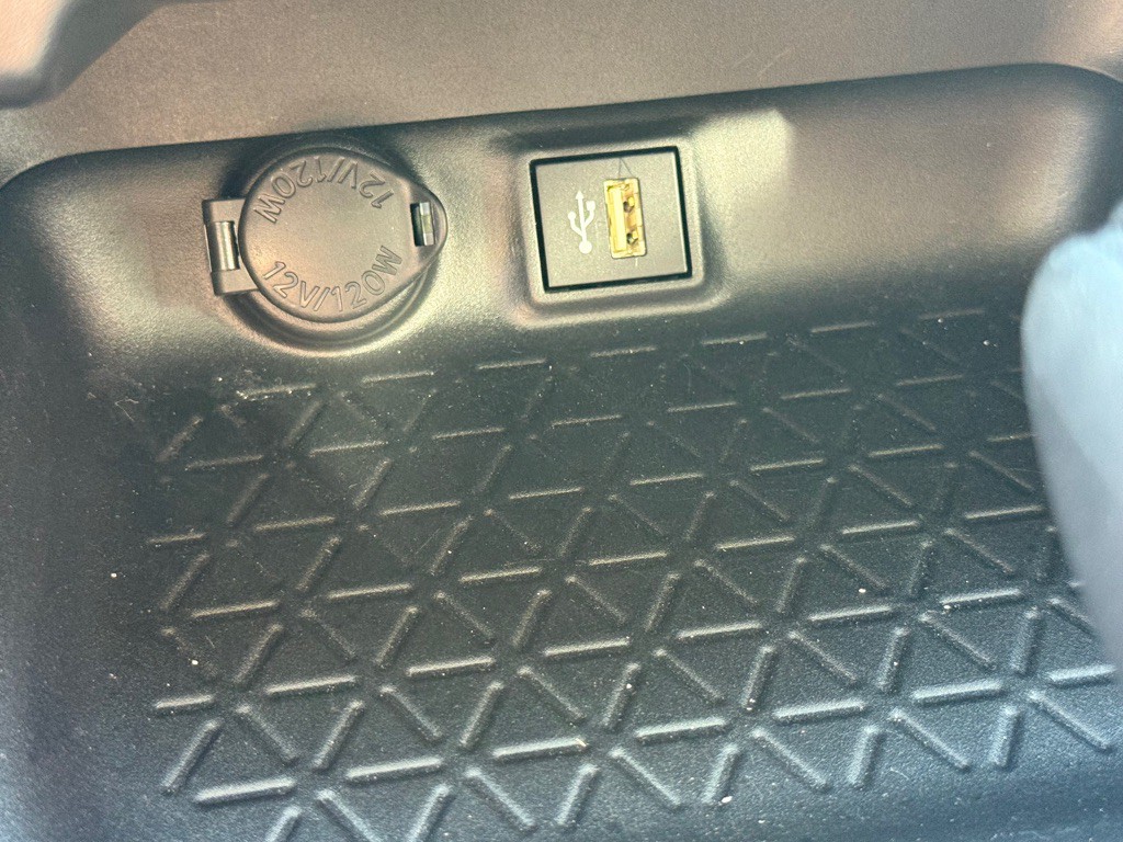 2024 Toyota Rav4 Image 35