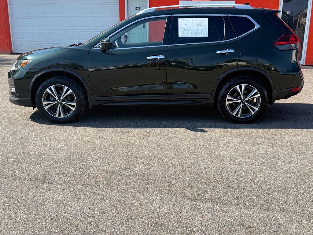 2019 Nissan Rogue Image 3