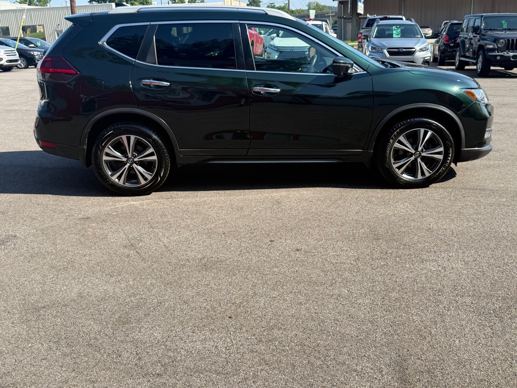 2019 Nissan Rogue Image 7