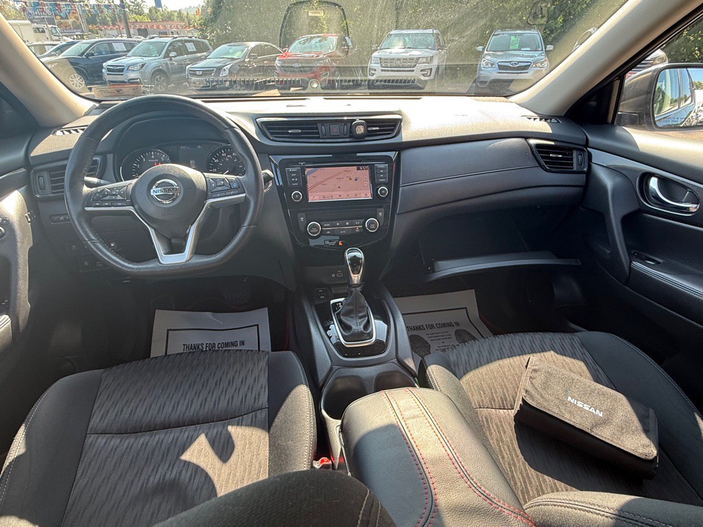 2019 Nissan Rogue Image 26